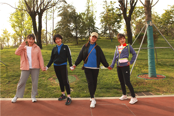 1631936164994783.jpg 辦公室._副本.jpg